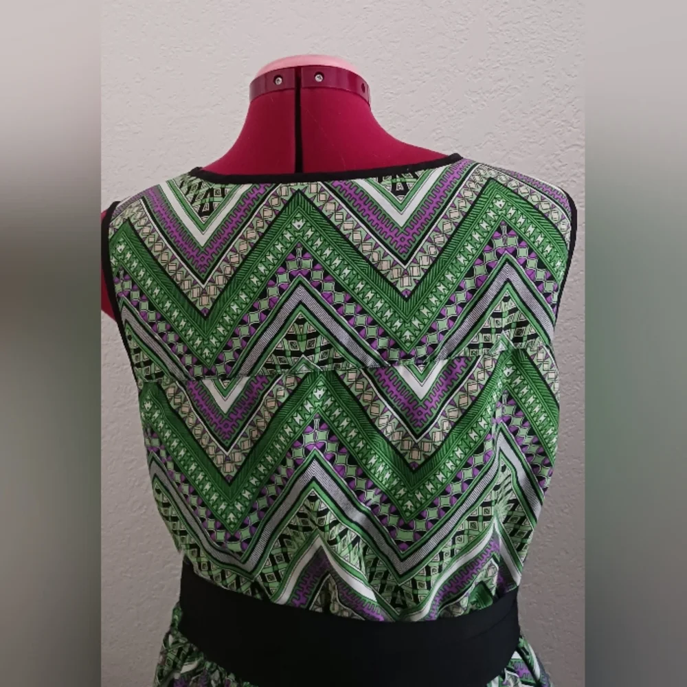 POSTCARD DRESS - Picture 3 of 8
